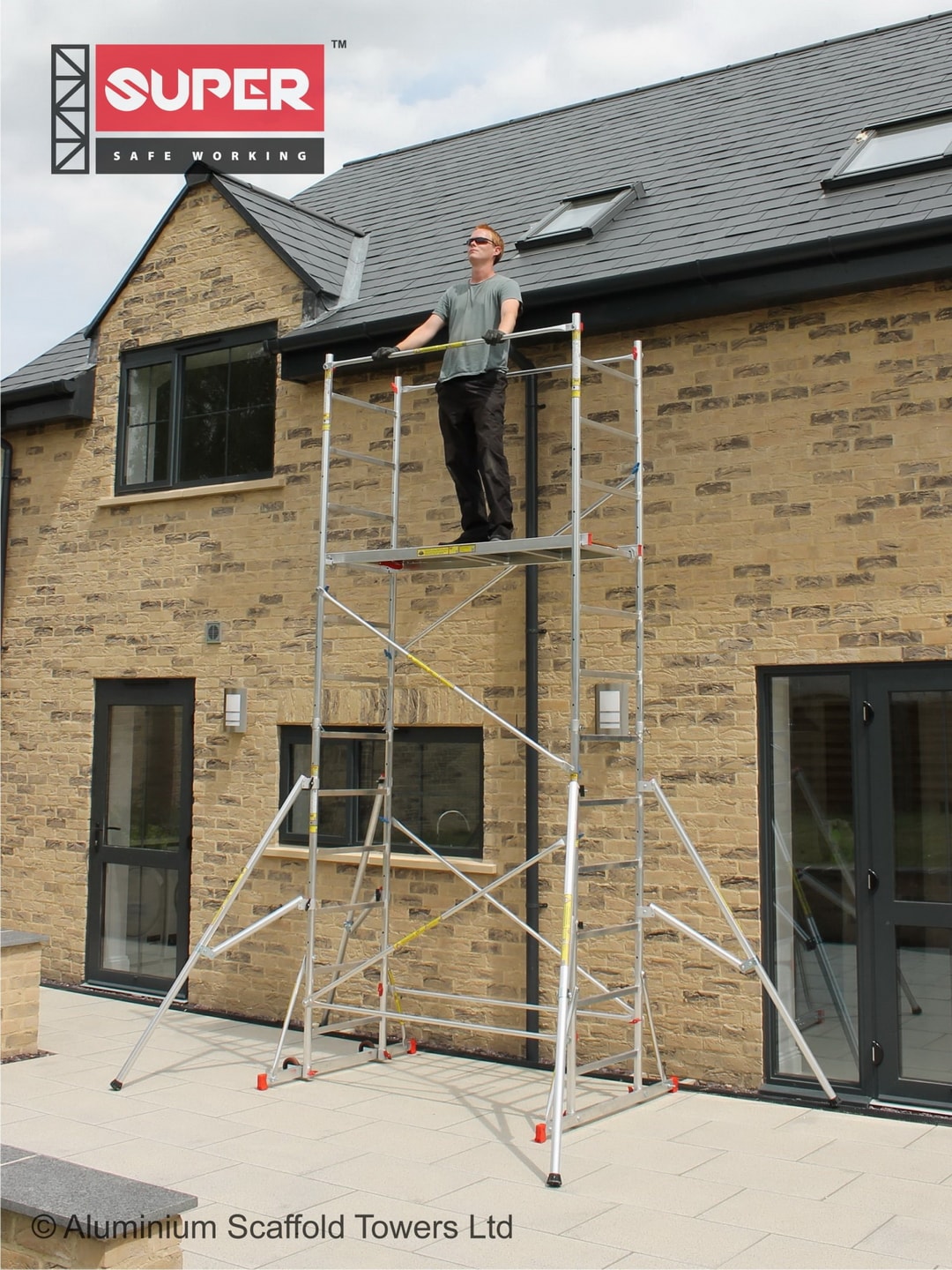 MDIY 4 Advanced Scaffold Tower with 4 Stiffeners, 4 Height Adj ...
