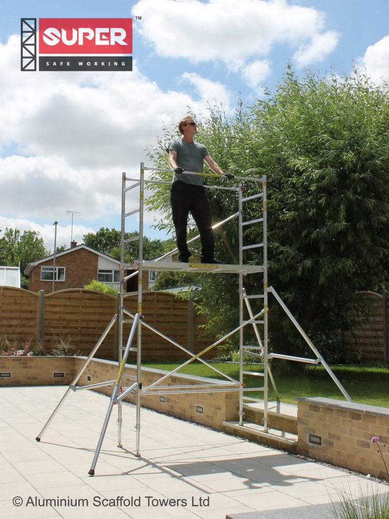MDIY 4 Advanced Scaffold Tower with 4 Stiffeners, 4 Height Adj