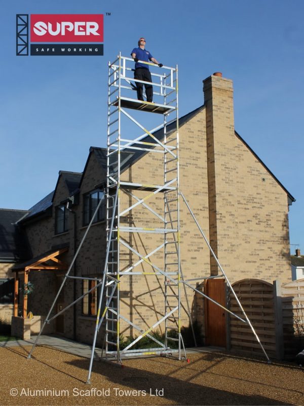 eDIY 5+ Scaffold Tower with 2 Telescopic Outriggers - Aluminium ...